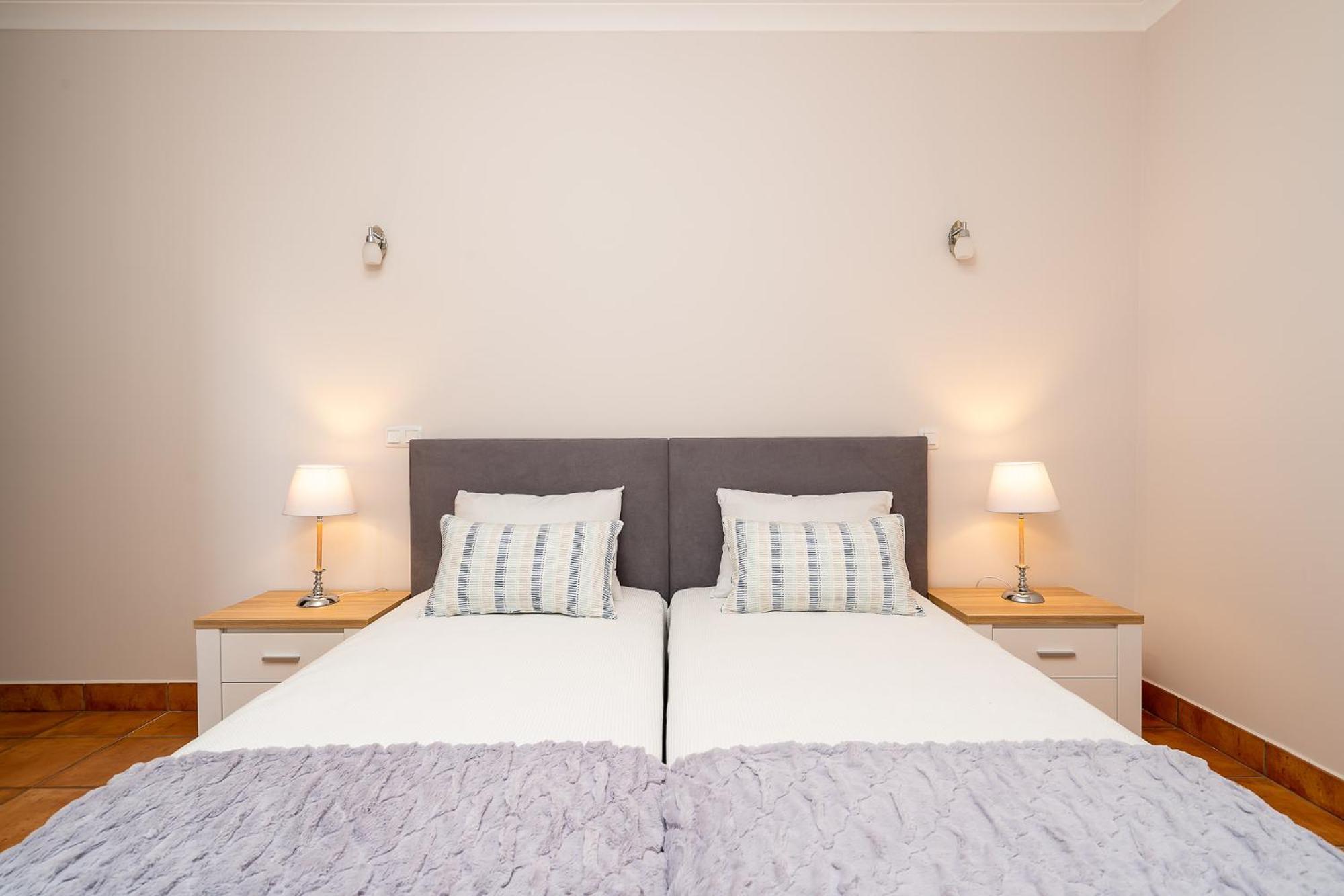 Vila Mos By Algarve Golden Properties Lagos Exteriör bild